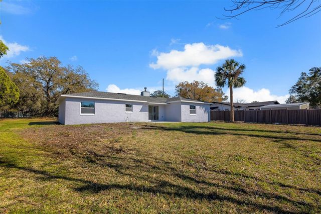 1350 LAKE ASHER CIRCLE, Apopka, FL 32703