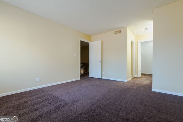 8564 Creekwood Way, Jonesboro, GA 30238