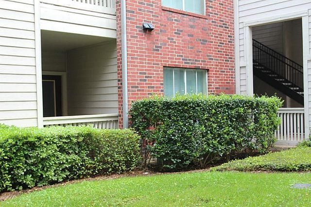 1330 Old Spanish Trail 2106, Houston, TX 77054