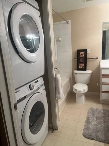 1330 Old Spanish Trail 2106, Houston, TX 77054