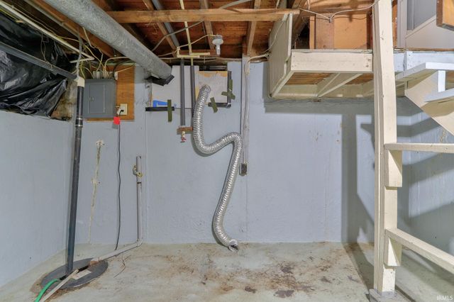 2108 Hercules Avenue, Evansville, IN 47711