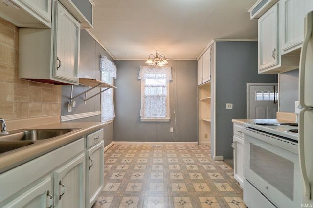 2108 Hercules Avenue, Evansville, IN 47711