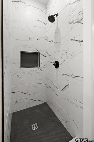 202 Jordan Street, Rusk, TX 75785