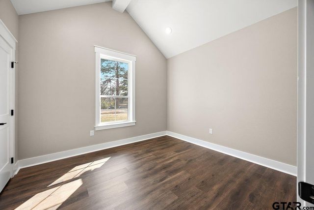 202 Jordan Street, Rusk, TX 75785