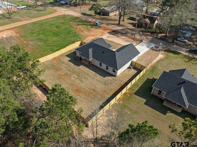 202 Jordan Street, Rusk, TX 75785
