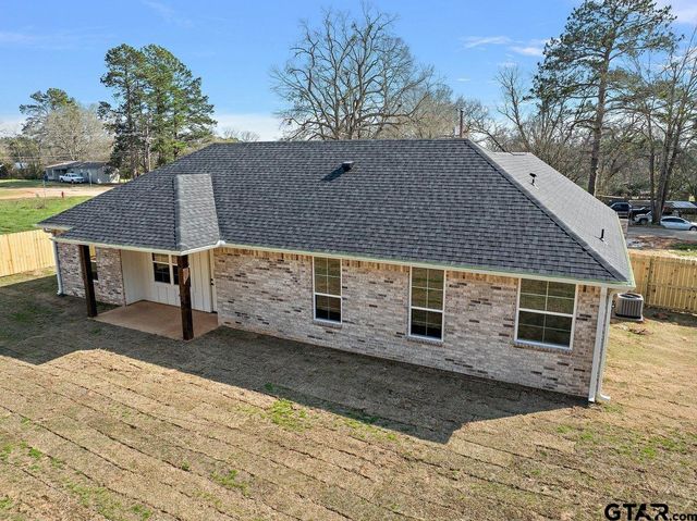202 Jordan Street, Rusk, TX 75785