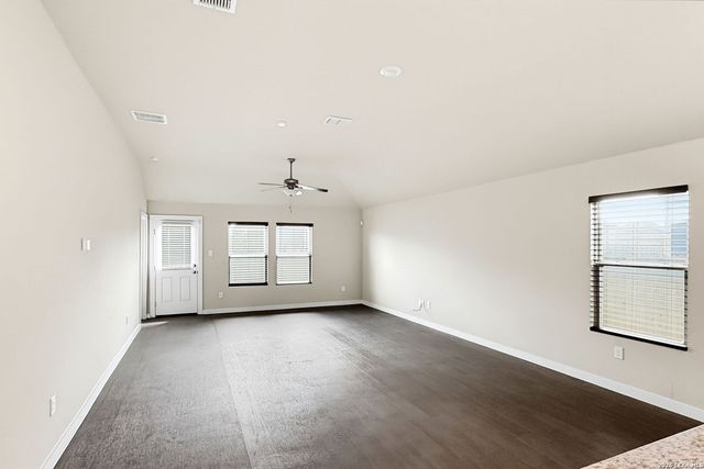3602 CARDUCCI DR, Converse, TX 78109