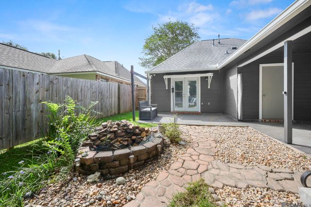 17847 Barrett Ln, Baton Rouge, LA 70817