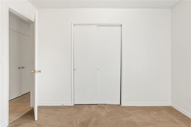 644 S Elgin Road, Golden Valley, AZ 86413