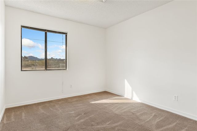 644 S Elgin Road, Golden Valley, AZ 86413