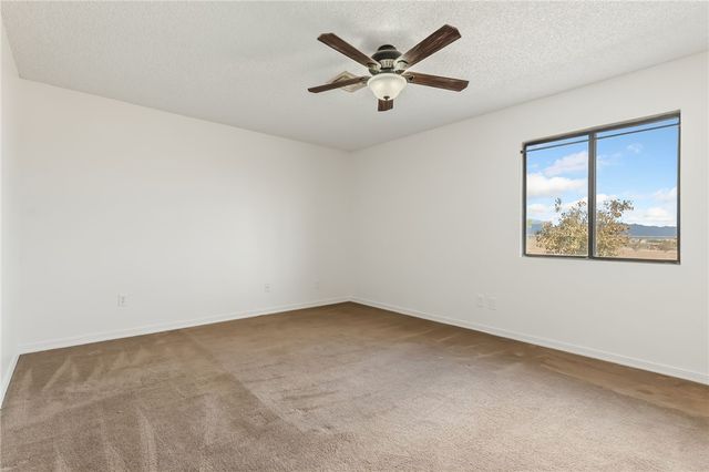 644 S Elgin Road, Golden Valley, AZ 86413