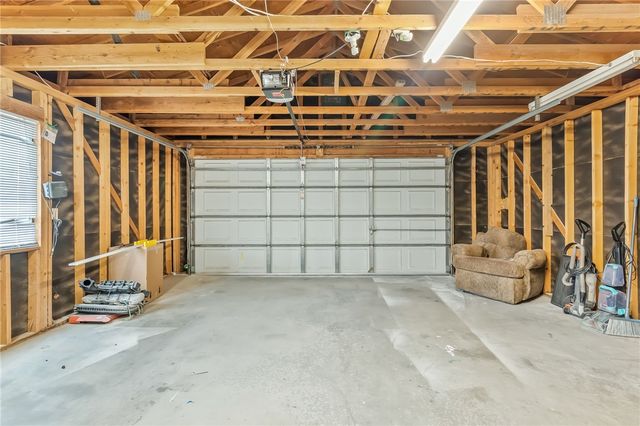 644 S Elgin Road, Golden Valley, AZ 86413