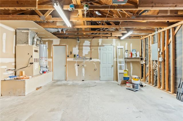 644 S Elgin Road, Golden Valley, AZ 86413