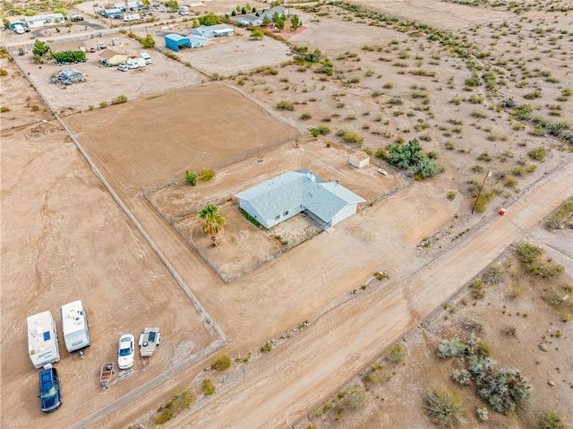 644 S Elgin Road, Golden Valley, AZ 86413