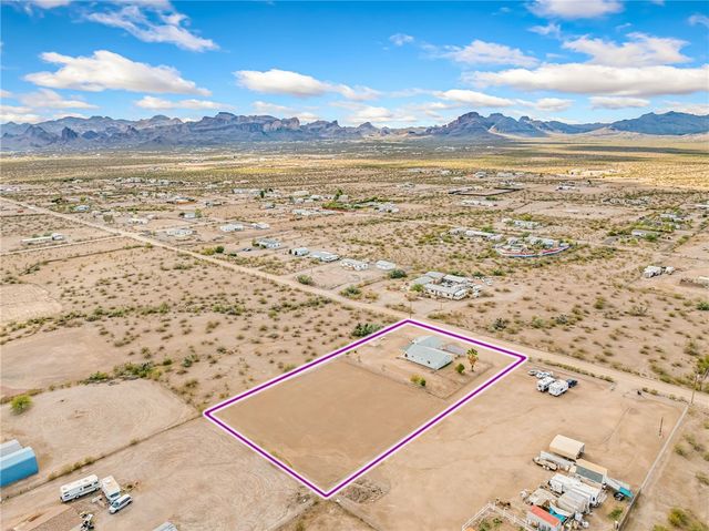 644 S Elgin Road, Golden Valley, AZ 86413