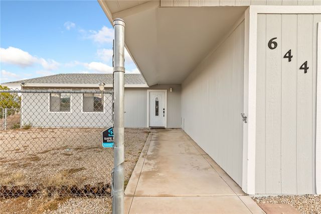 644 S Elgin Road, Golden Valley, AZ 86413