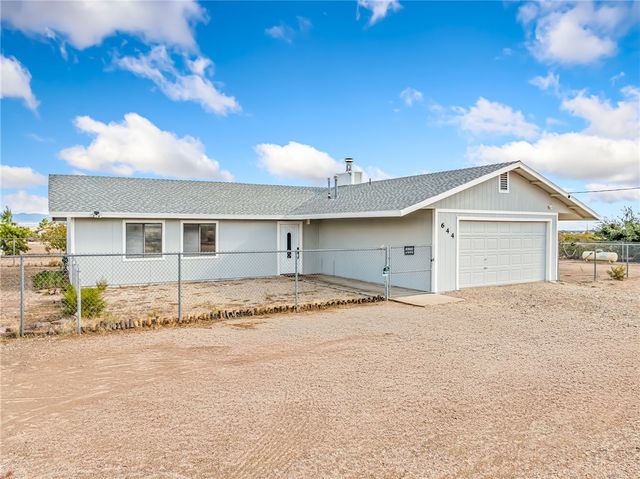 644 S Elgin Road, Golden Valley, AZ 86413
