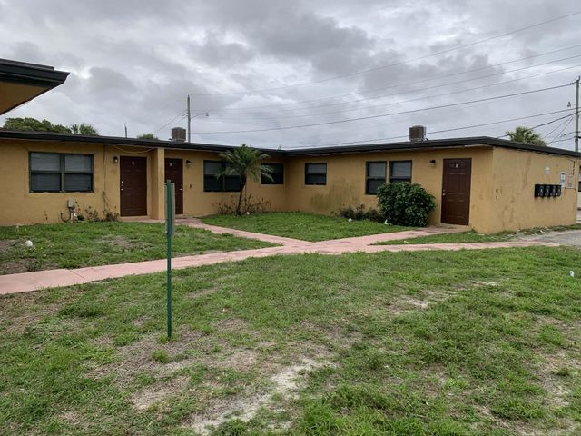 2840 Avenue S, West Palm Beach, FL 33404