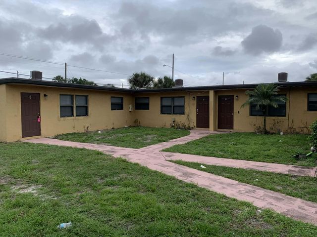 2840 Avenue S, West Palm Beach, FL 33404
