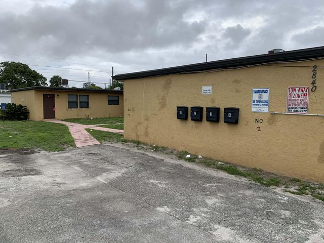 2840 Avenue S, West Palm Beach, FL 33404