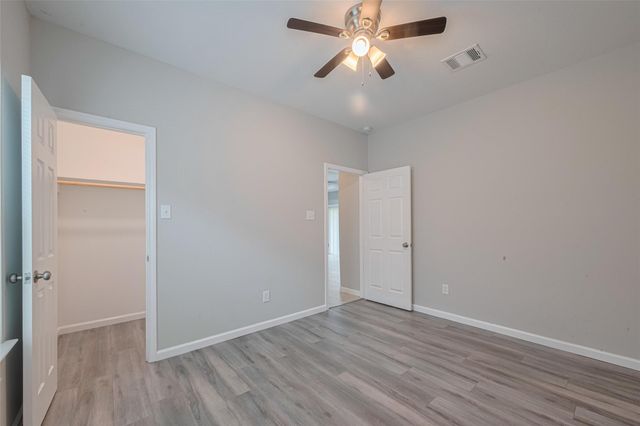 7981 Saint Louis Street, Houston, TX 77028