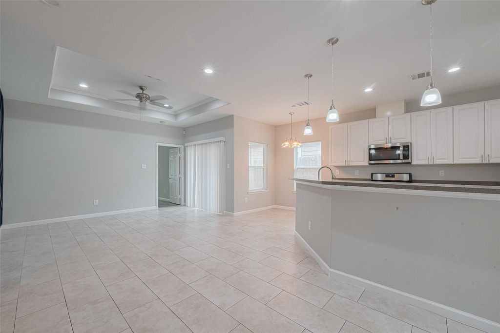 7981 Saint Louis Street, Houston, TX 77028