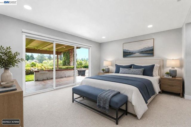 742 Via Zapata, Riverside, CA 92507