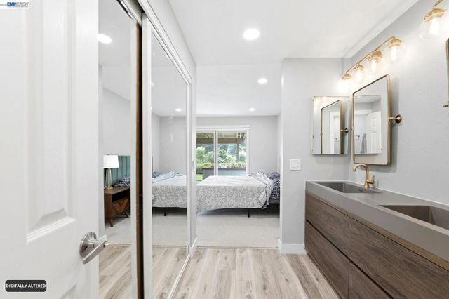 742 Via Zapata, Riverside, CA 92507