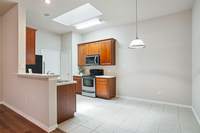 1810 Poinsettia Boulevard, Denton, TX 76208