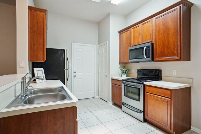 1810 Poinsettia Boulevard, Denton, TX 76208