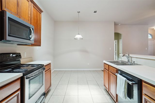 1810 Poinsettia Boulevard, Denton, TX 76208