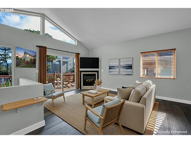 634 Sw EBB Ave, Lincoln City, OR 97367