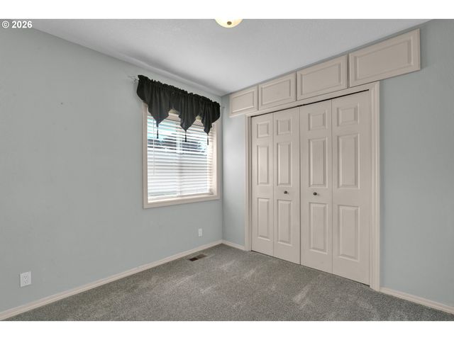 634 Sw EBB Ave, Lincoln City, OR 97367