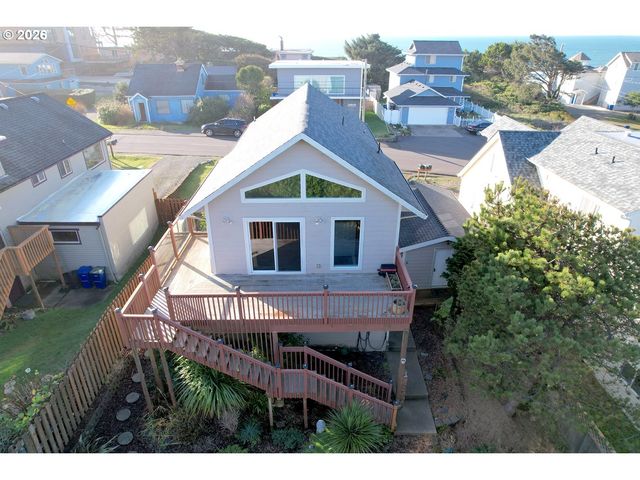 634 Sw EBB Ave, Lincoln City, OR 97367