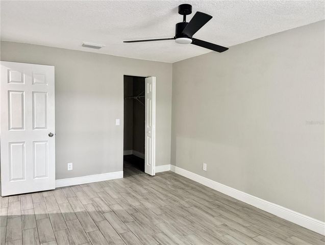 5129 TENNIS COURT CIRCLE, Tampa, FL 33617