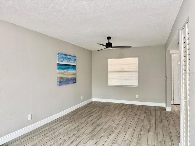 5129 TENNIS COURT CIRCLE, Tampa, FL 33617