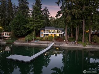 8812 86th Avenue NW, Gig Harbor, WA 98335