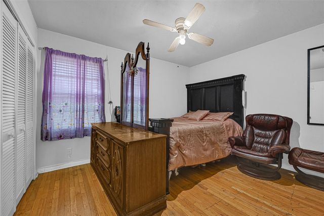 12337 Kayla Lane, Galena Park, TX 77015