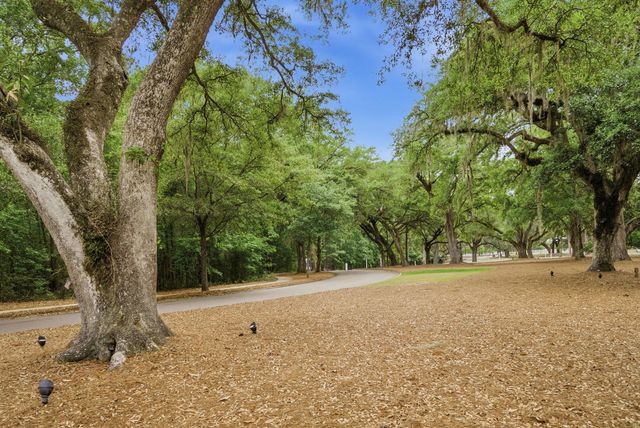 2077 Barn Swallow Road, Summerville, SC 29483