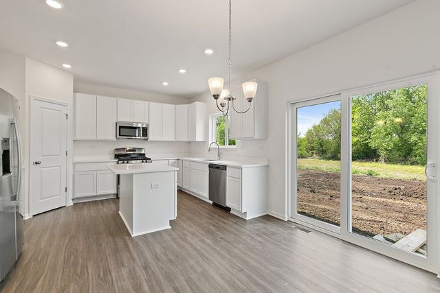 32012 Savannah Drive, Lakemoor, IL 60051