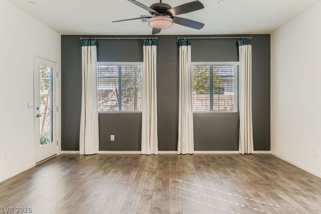 360 Canary Song Drive, Henderson, NV 89011