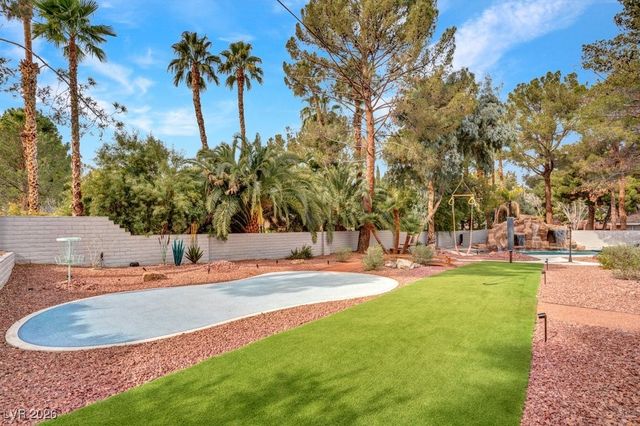 7 Larkside Court, Henderson, NV 89014