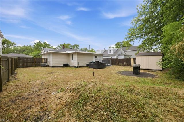 4162 Reid ST, Chesapeake, VA 23324