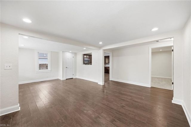 4162 Reid ST, Chesapeake, VA 23324