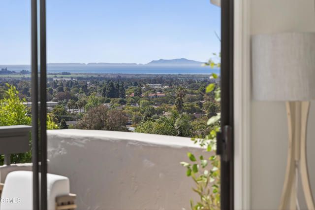 6110 Cobblestone Drive, Ventura, CA 93003