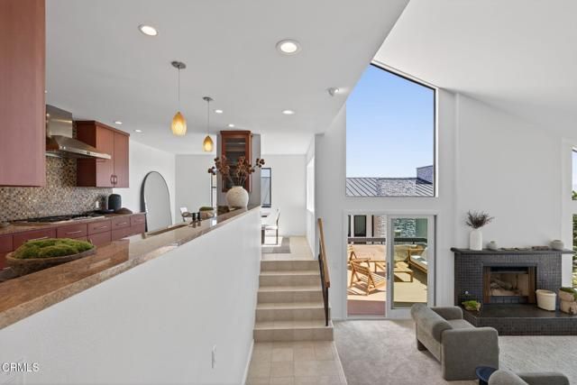 6110 Cobblestone Drive, Ventura, CA 93003