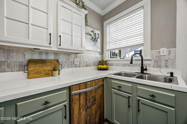 1627 SEMINOLE Road 1627, Jacksonville, FL 32205