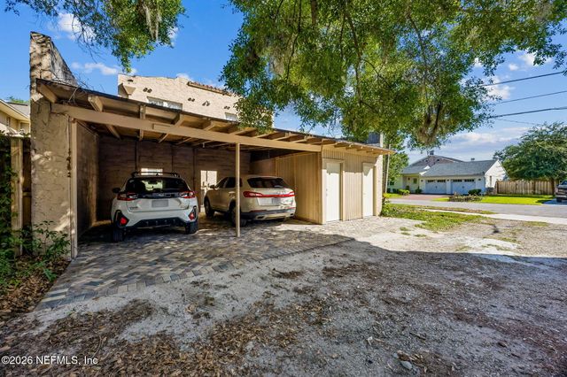 1627 SEMINOLE Road 1627, Jacksonville, FL 32205