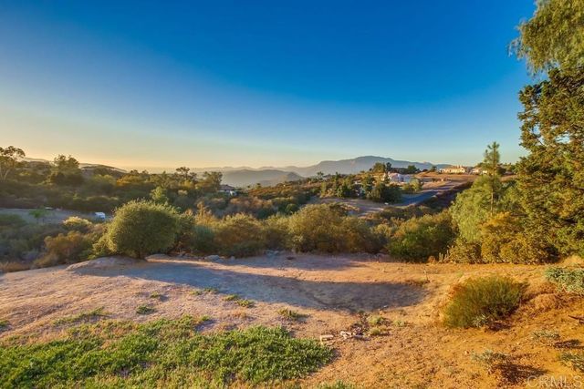 2406 Mcdougal Place, Alpine, CA 91901