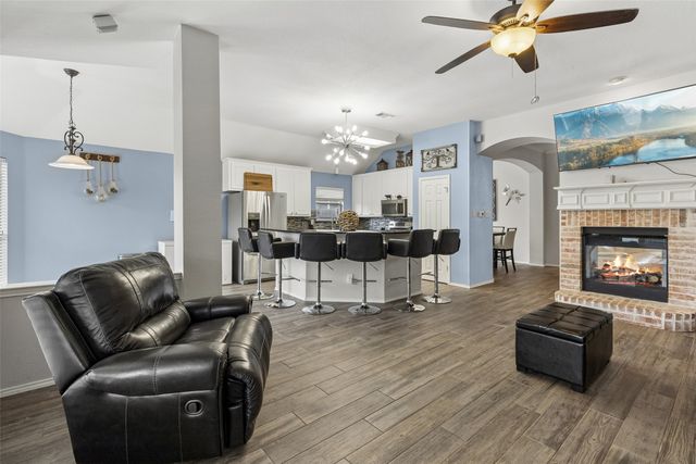 7918 Kings Court, Rowlett, TX 75089